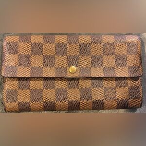 Louis Vuitton Damier Ebene Sarah Wallet - Vintage